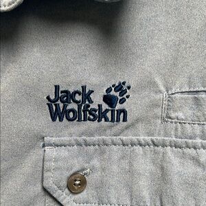 Jack Wolfskin Size XL Light Blue Button-Up Shirt Slum Fit Long Sleeves GUC